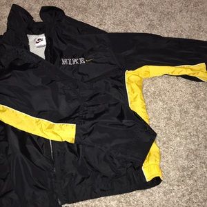 vintage nike windbreaker